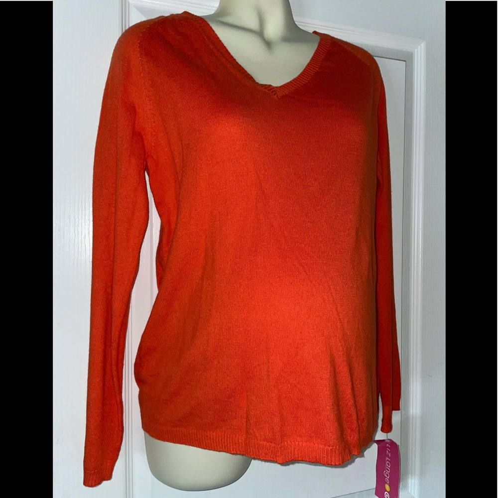 COPY - Liz Lange maternity Orange sweater medium